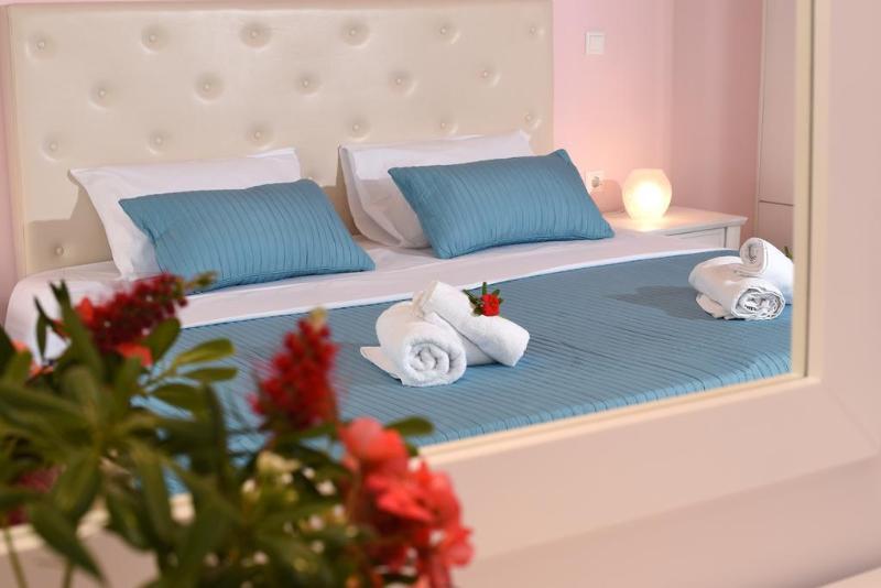 גאוביה Palapart Gikas Suites And Studios מראה חיצוני תמונה
