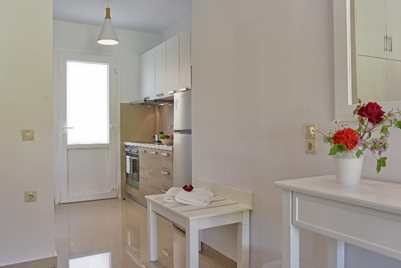 גאוביה Palapart Gikas Suites And Studios מראה חיצוני תמונה