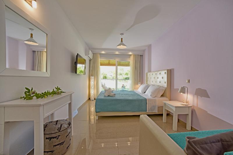 גאוביה Palapart Gikas Suites And Studios מראה חיצוני תמונה